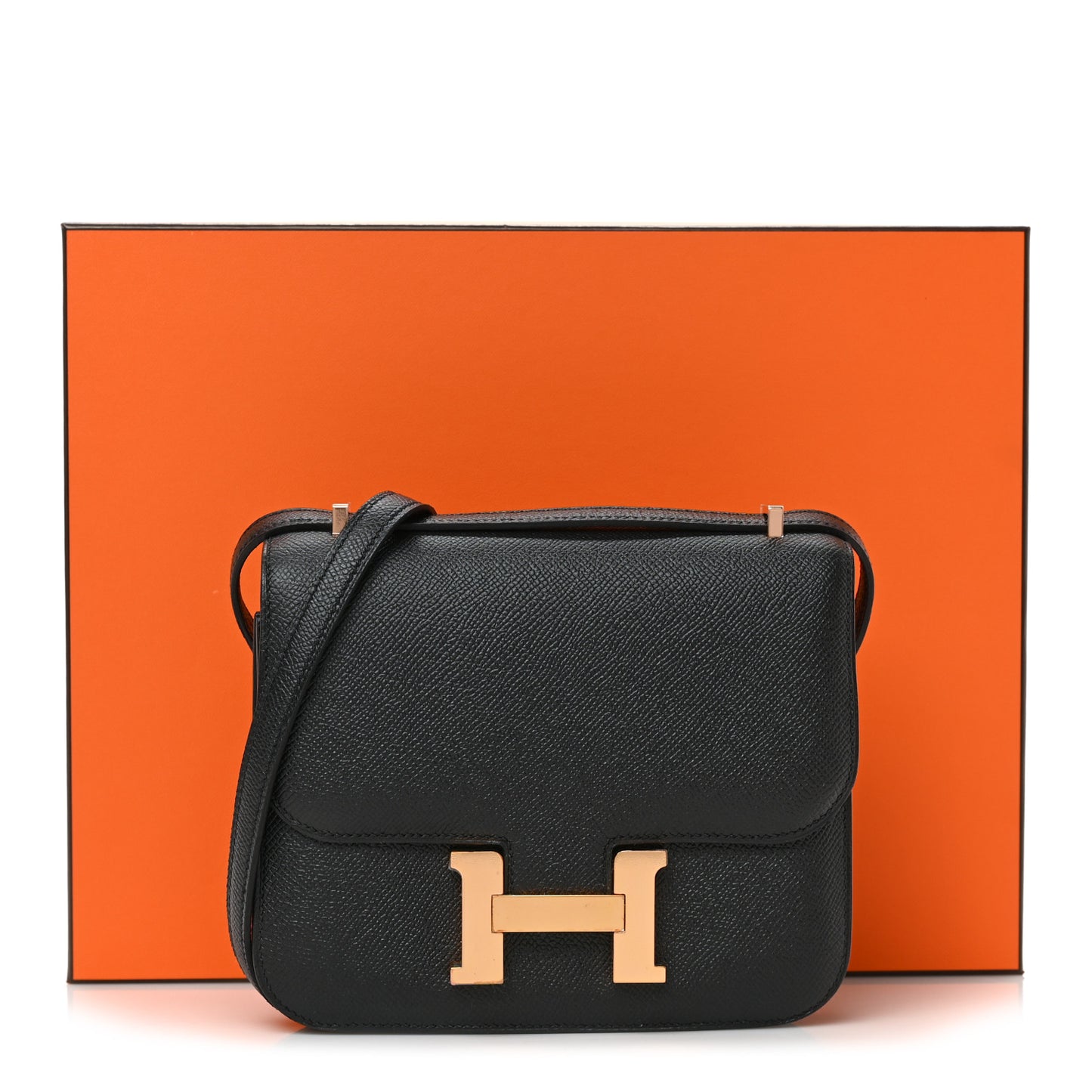 Epsom Constance 18 Black