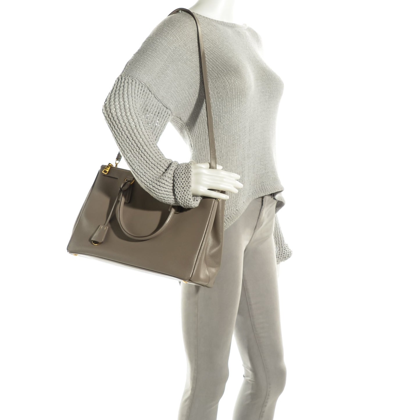 Saffiano Medium Galleria Double Zip Tote Argilla