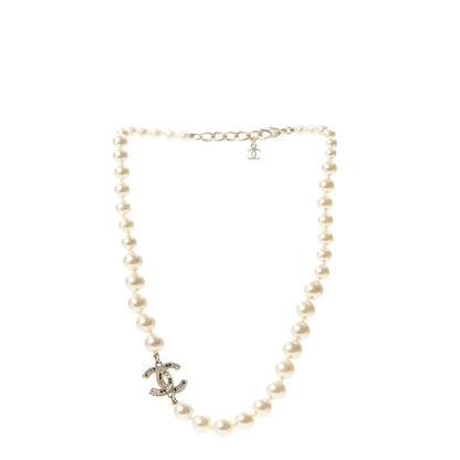 Chanel Pearl Crystal CC Short Necklace Gold 3 of 7