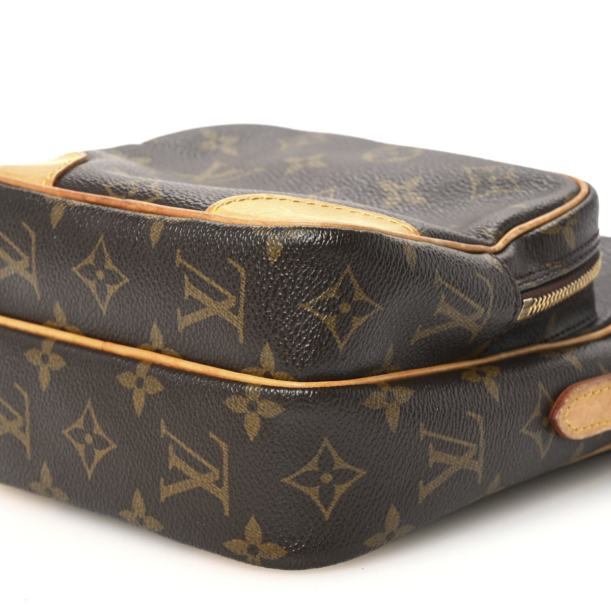 Monogram Amazone
