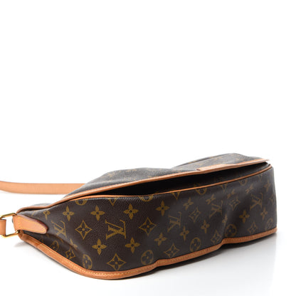 Louis Vuitton Monogram Menilmontant MM 4 of 10