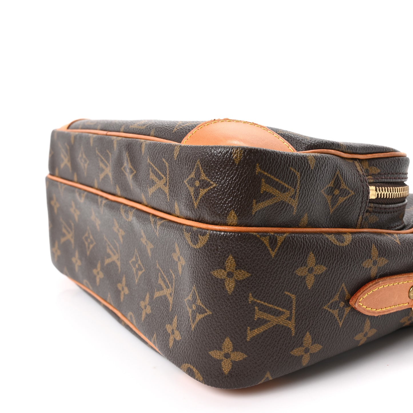 Monogram Nil 28