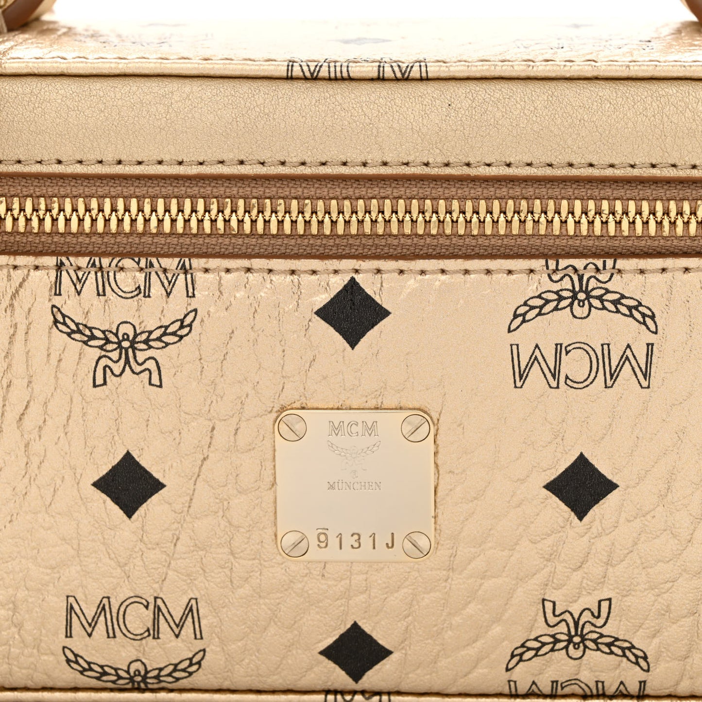 Metallic Visetos Vanity Case Gold
