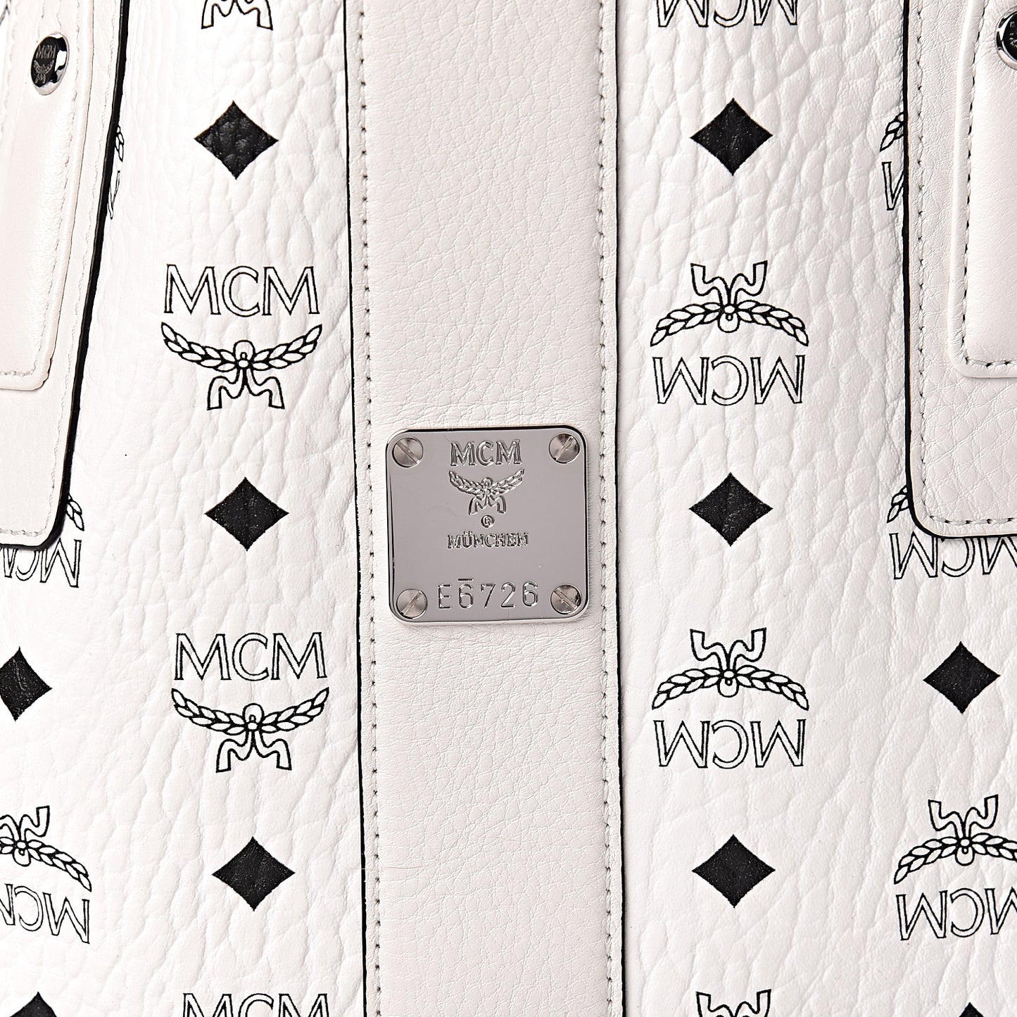 Visetos Medium Liz Reversible Shopper Tote White