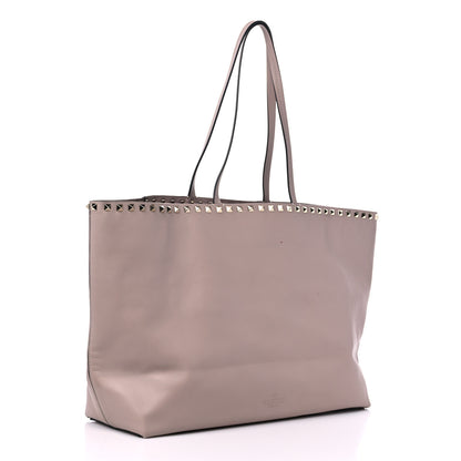Valentino Garavani X UNDERCOVER Calfskin Print Rockstud Shoulder Tote Poudre 3 of 11
