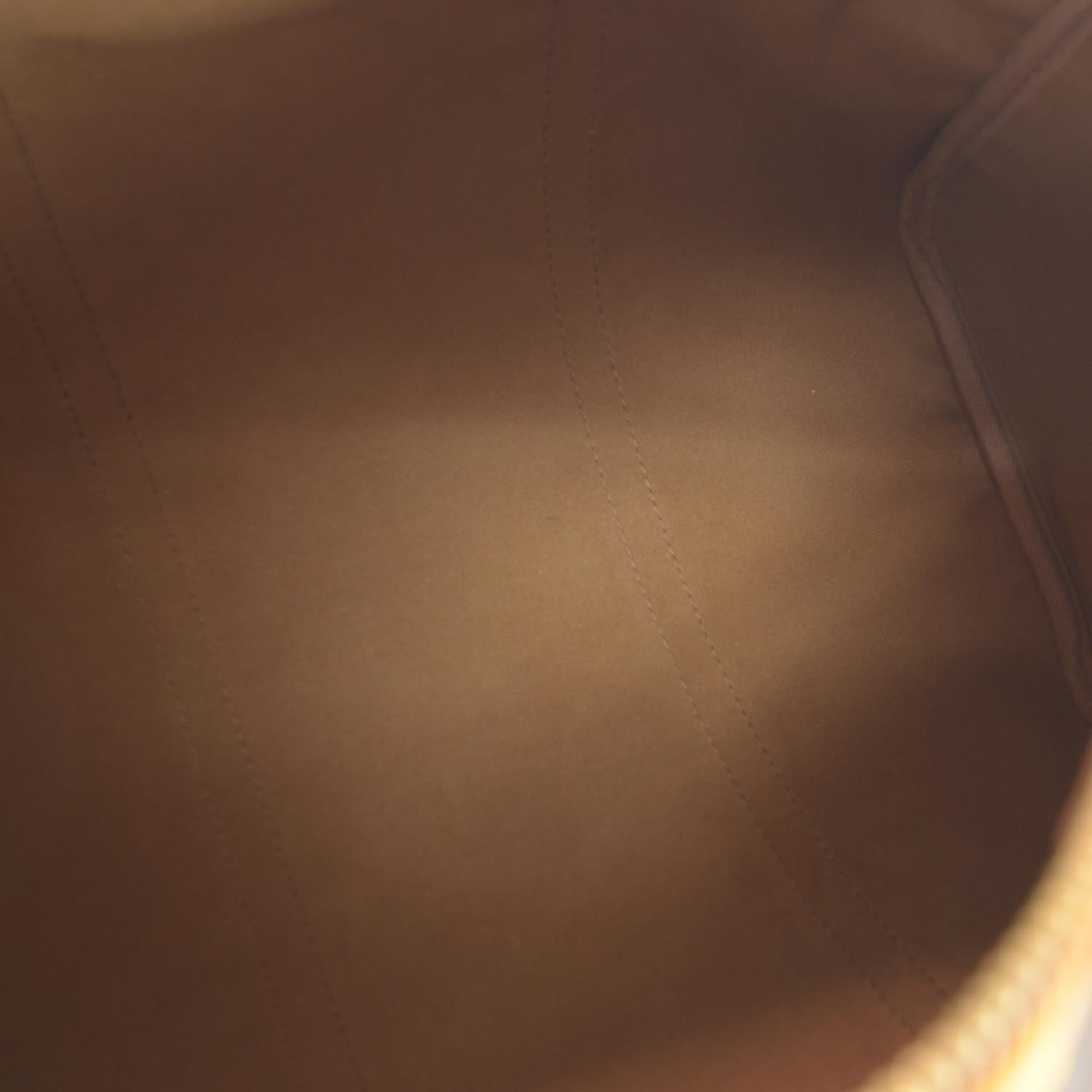 Louis Vuitton Monogram Sac Souple 35 7 of 7