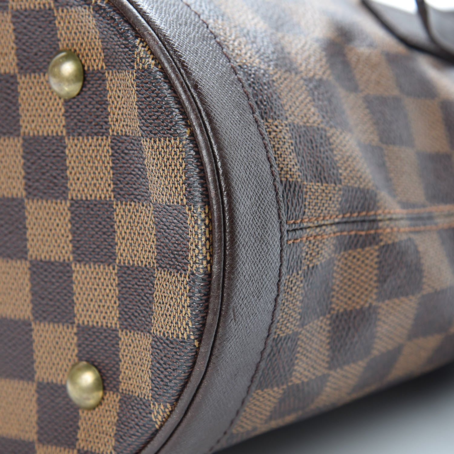 Louis Vuitton Damier Ebene Marais Bucket 23 10 of 17