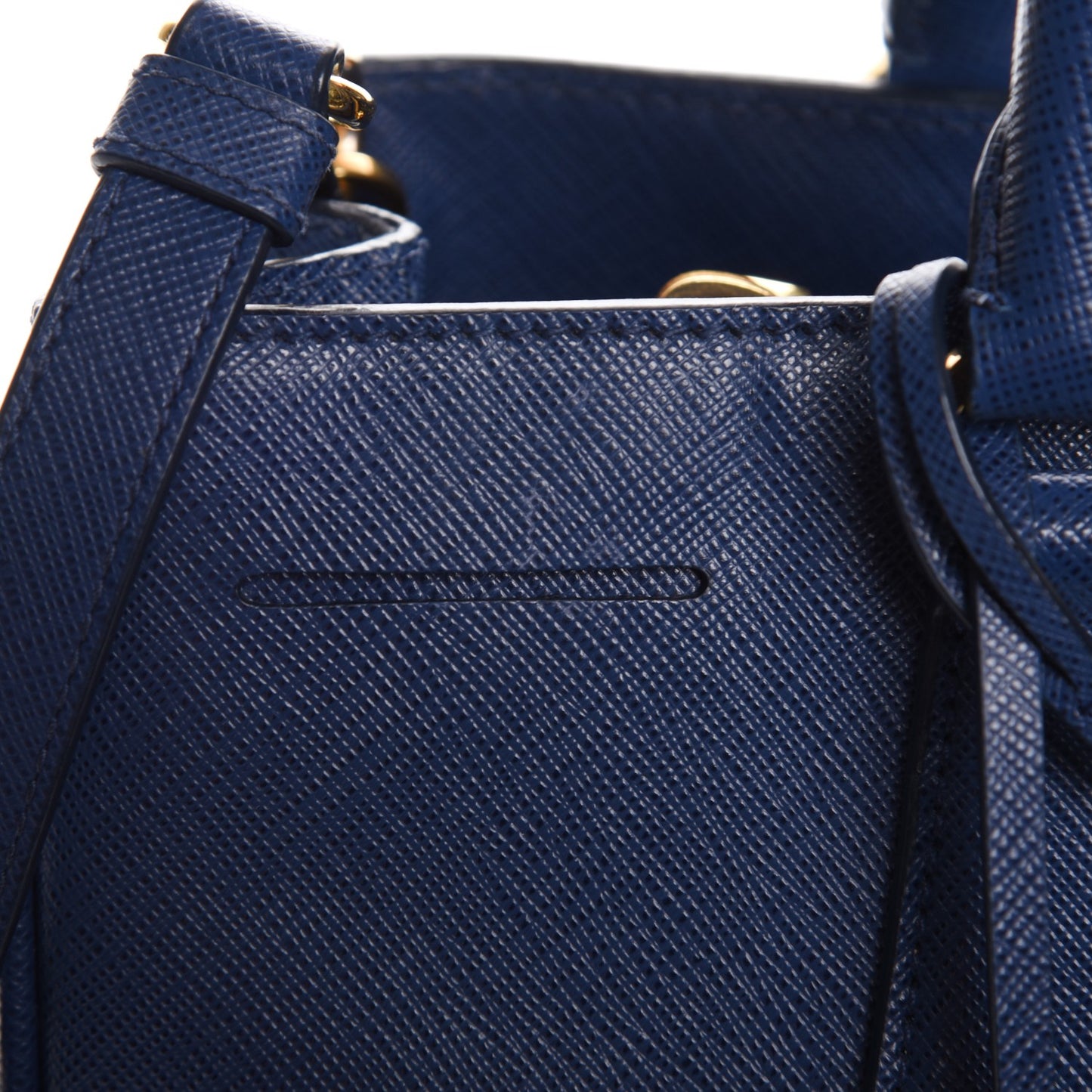 Saffiano Lux Medium Tote Bluette