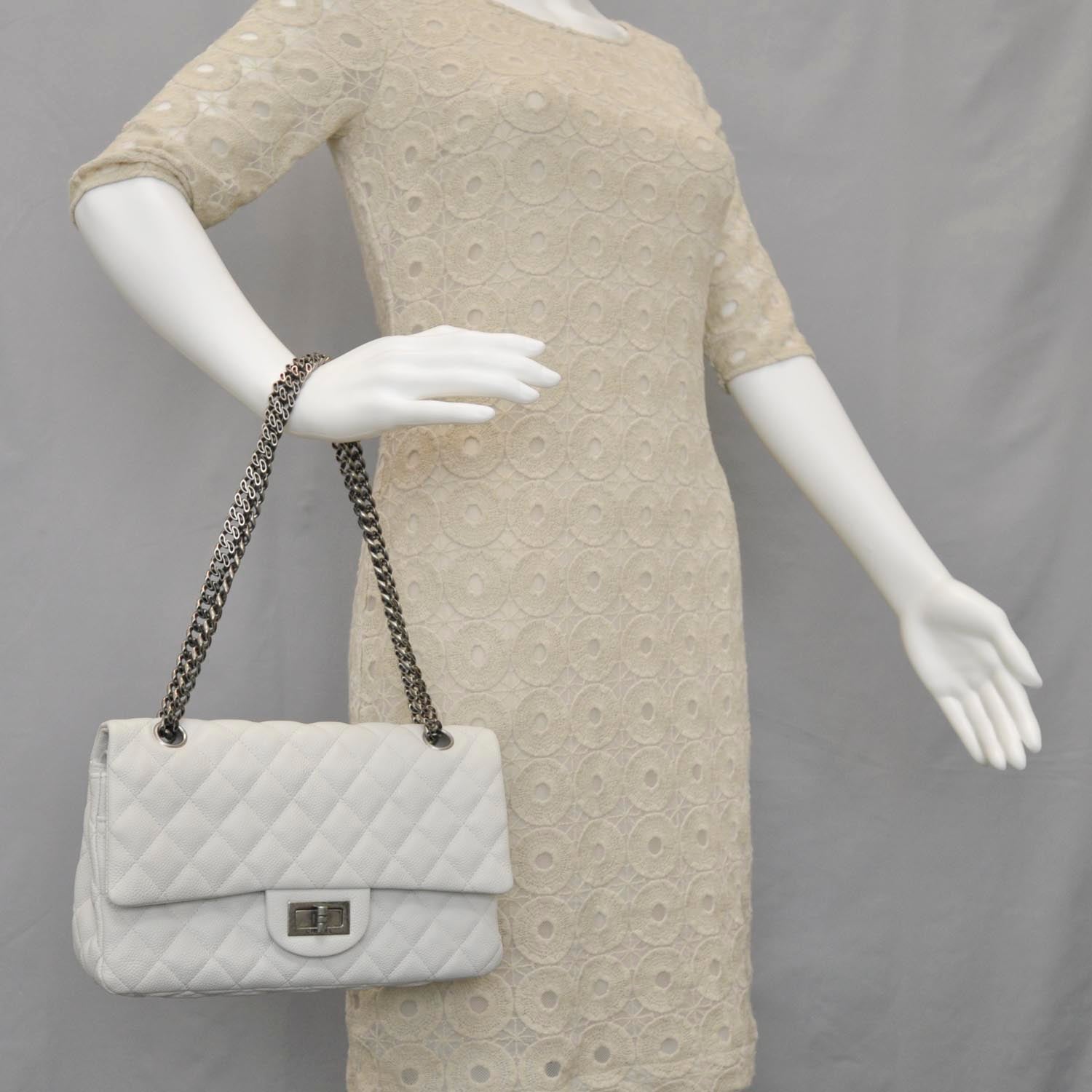 Chanel Caviar 2.55 Reissue 225 Flap White 2 of 10
