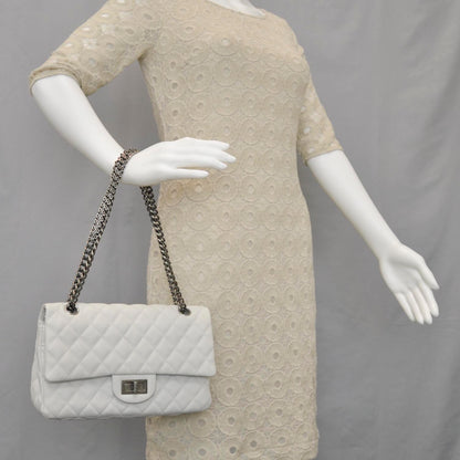 Chanel Caviar 2.55 Reissue 225 Flap White 2 of 10