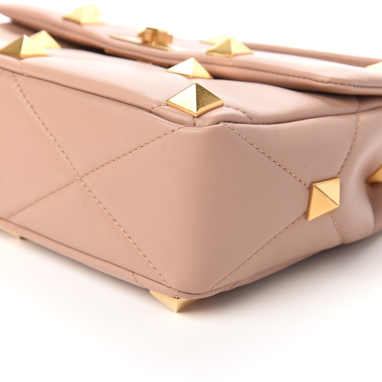Nappa Large Roman Stud Shoulder Bag Rose Cannelle