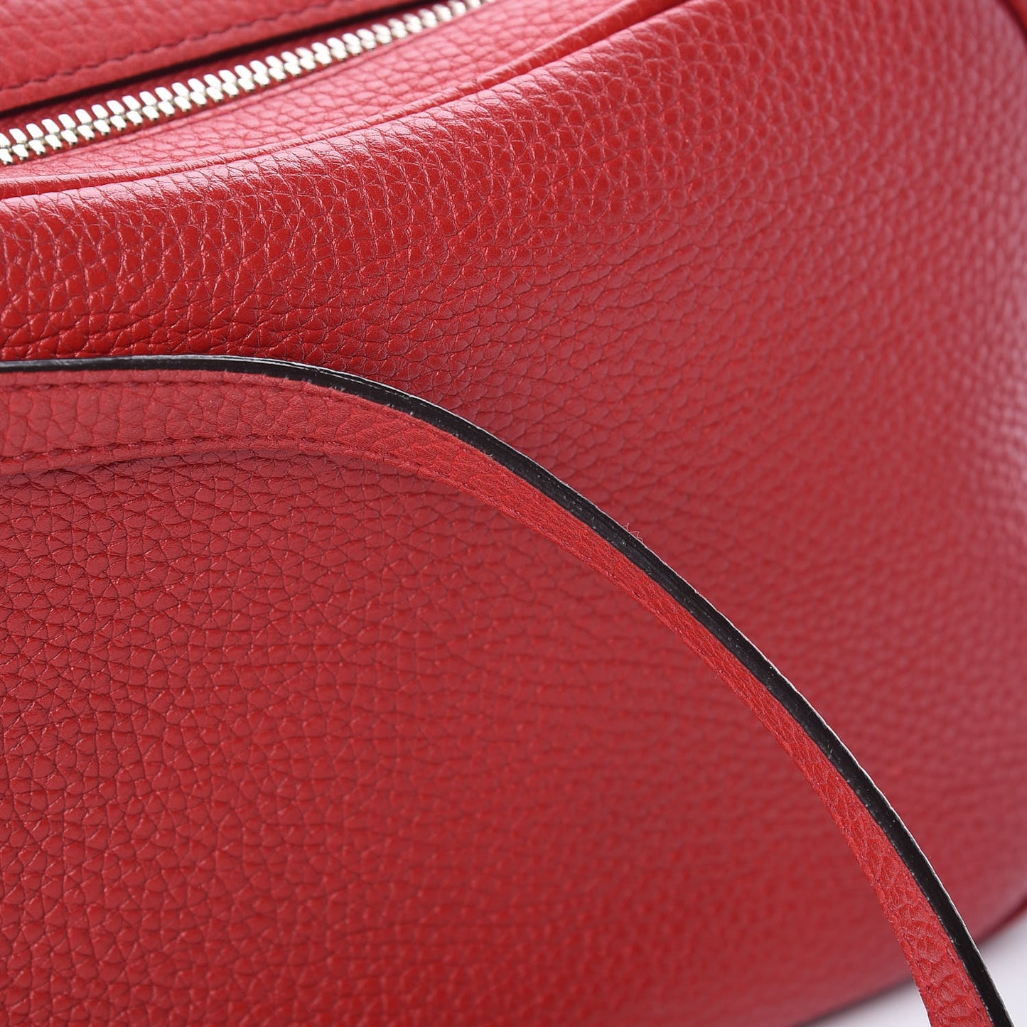 Pebbled Calfskin Small Soho Disco Bag Tabasco Red
