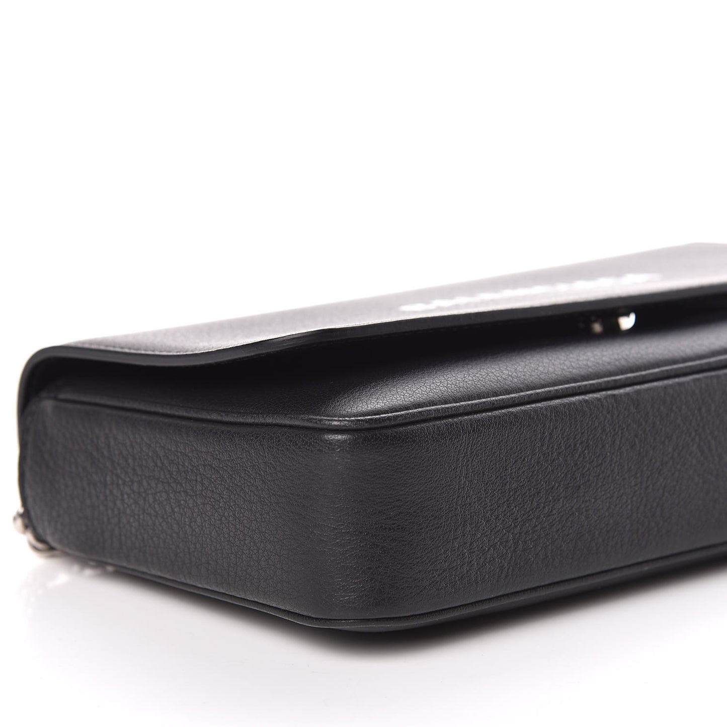 Pebbled Calfskin Logo Everyday Flap Chain Wallet Black