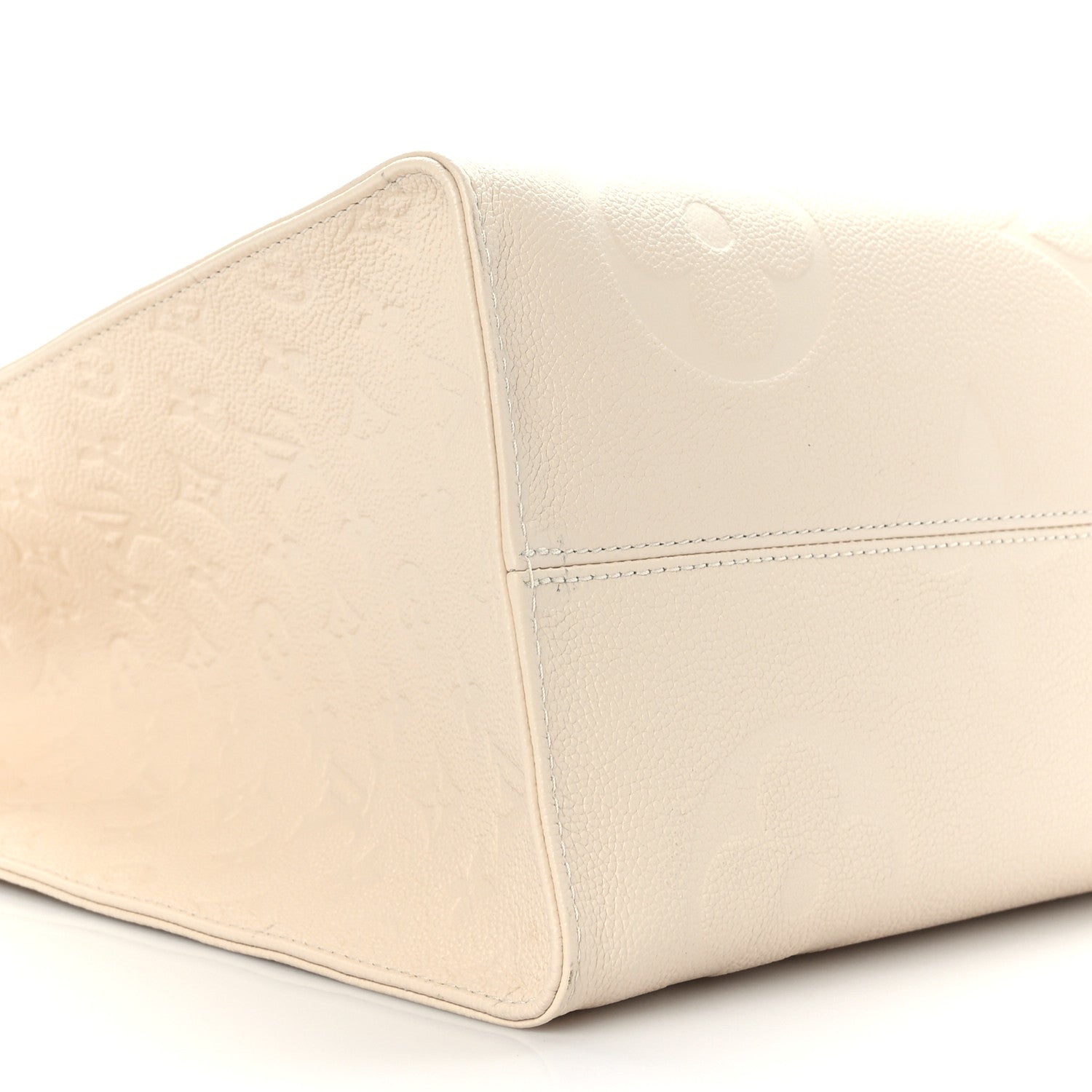 Louis Vuitton Empreinte Monogram Giant Onthego GM Creme 7 of 8
