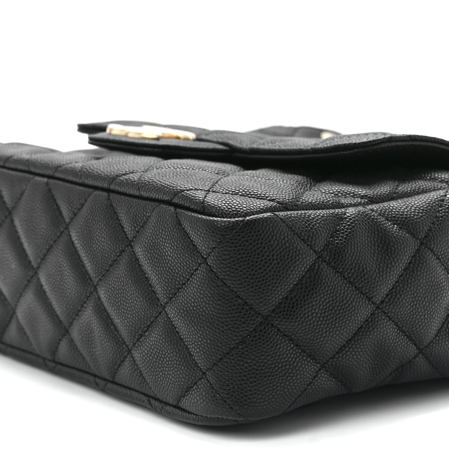 Caviar Quilted Wavy CC Hobo Black