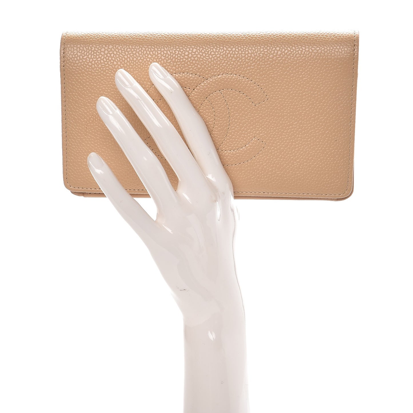 Caviar Timeless CC Yen Wallet Beige Clair