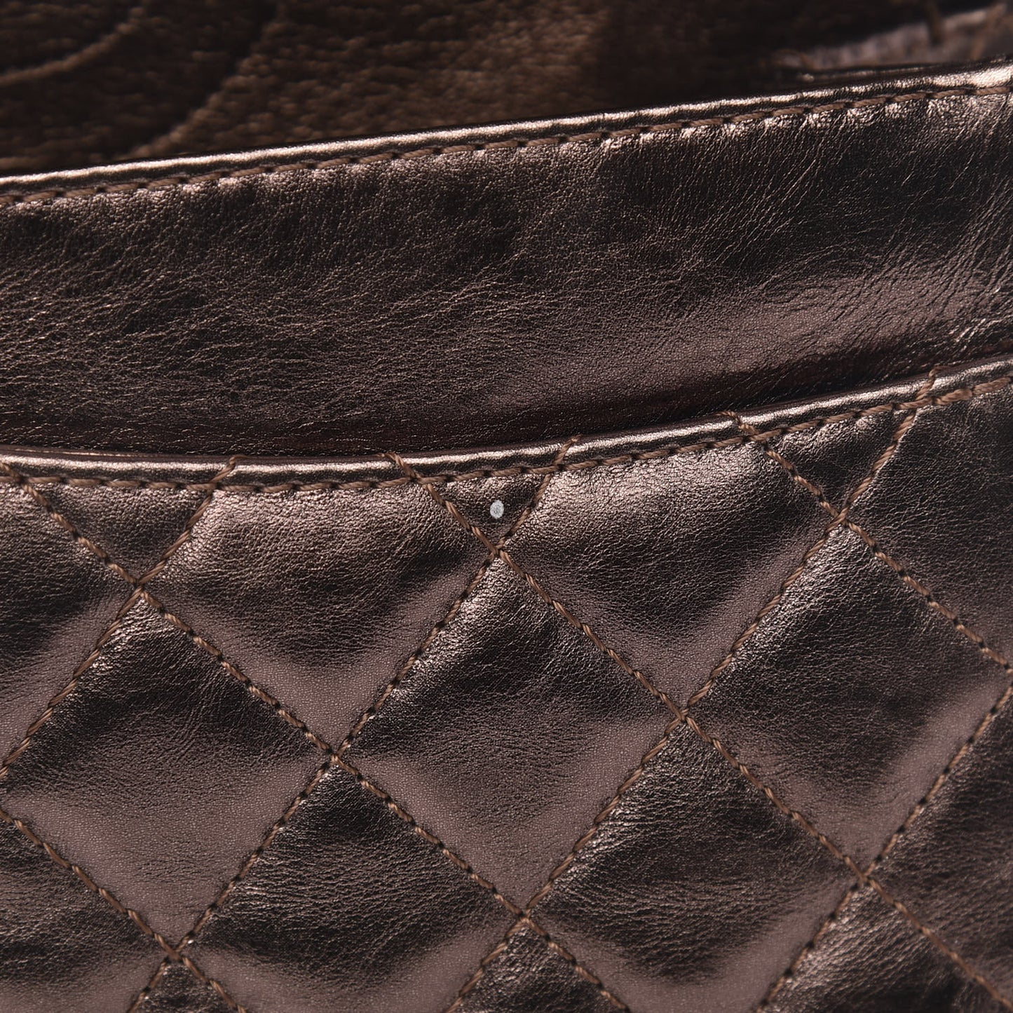 Metallic Aged Calfskin Quilted 2.55 Reissue 225 Flap Bronze