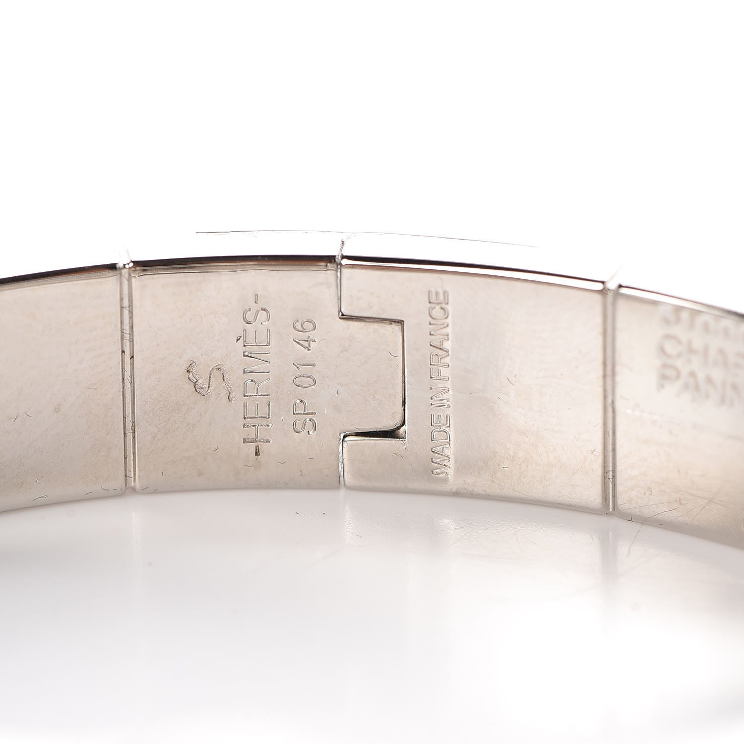 Hermes Enamel Charniere Uni Narrow Hinged Bracelet S Pannacotta 4 of 5