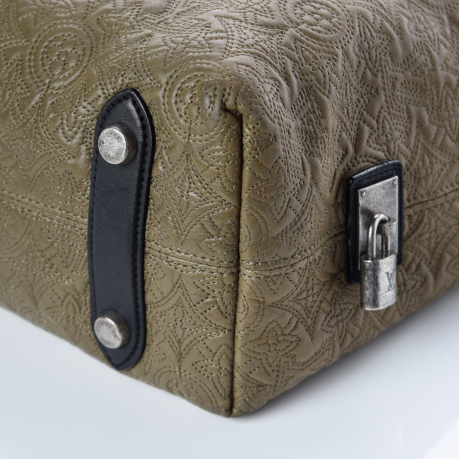 Louis Vuitton Monogram Lambskin Antheia Hobo PM Olive 10 of 14