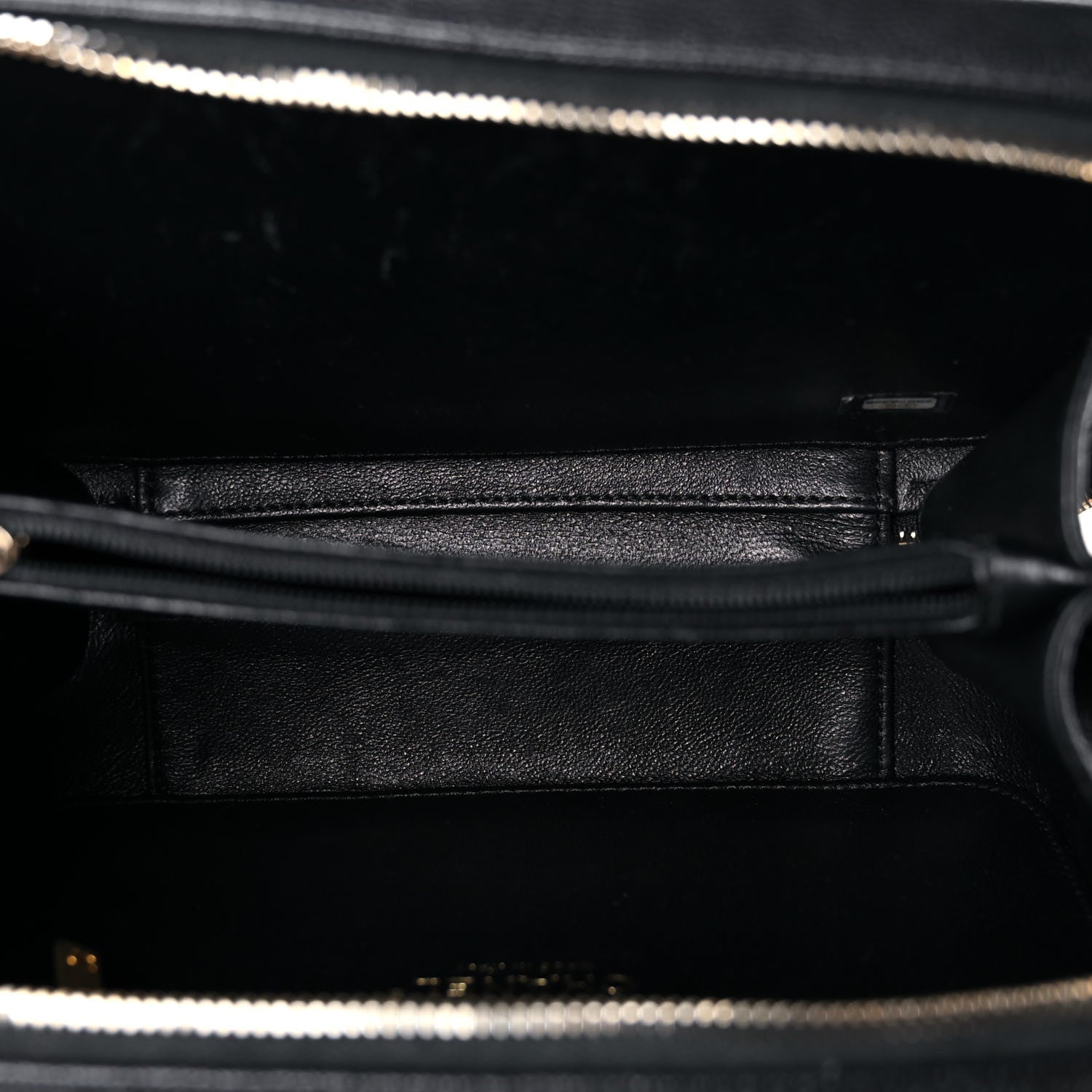 Chanel Caviar Quilted Medium CC Filigree Vanity Case Black 5 of 15