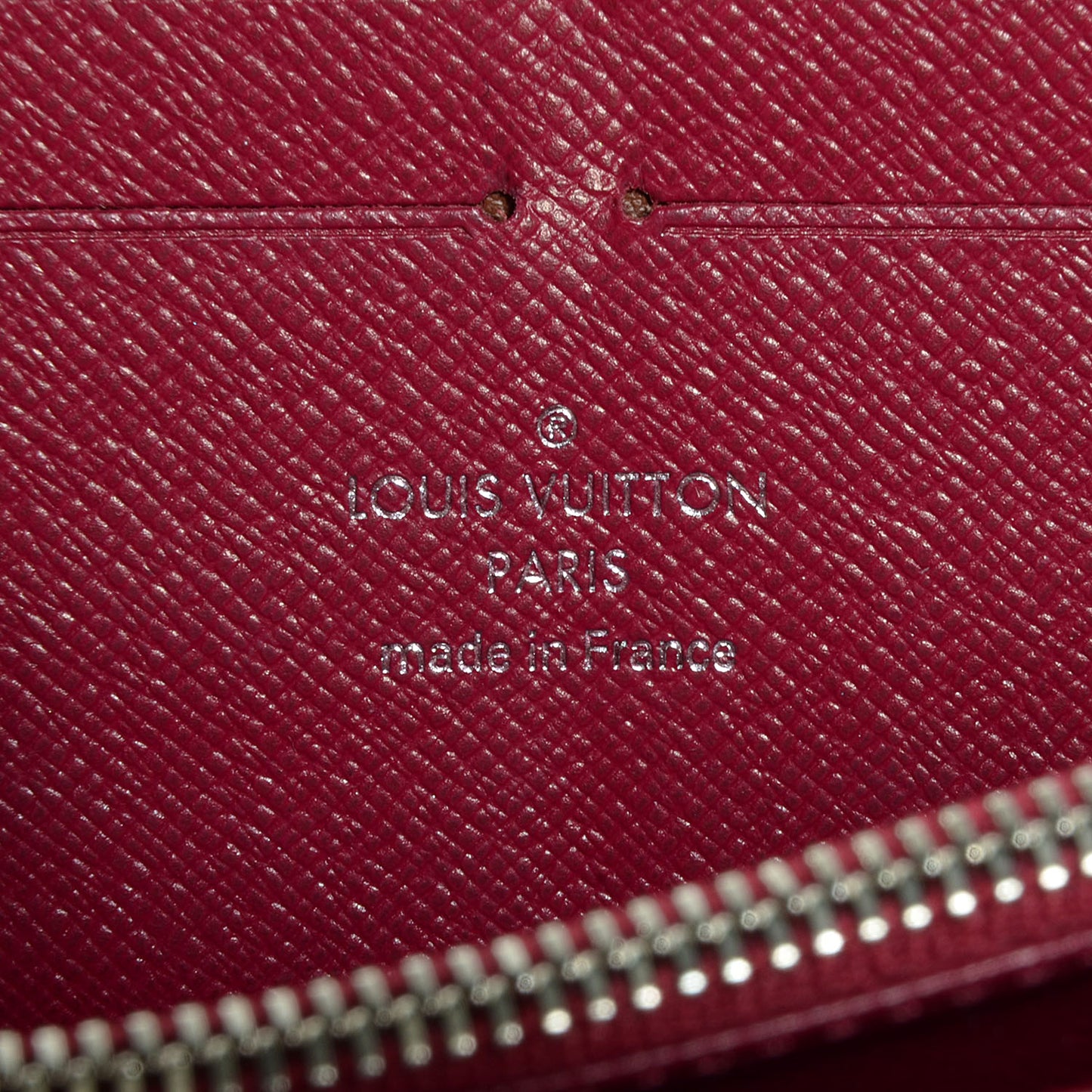 Epi Zippy Wallet Fuchsia