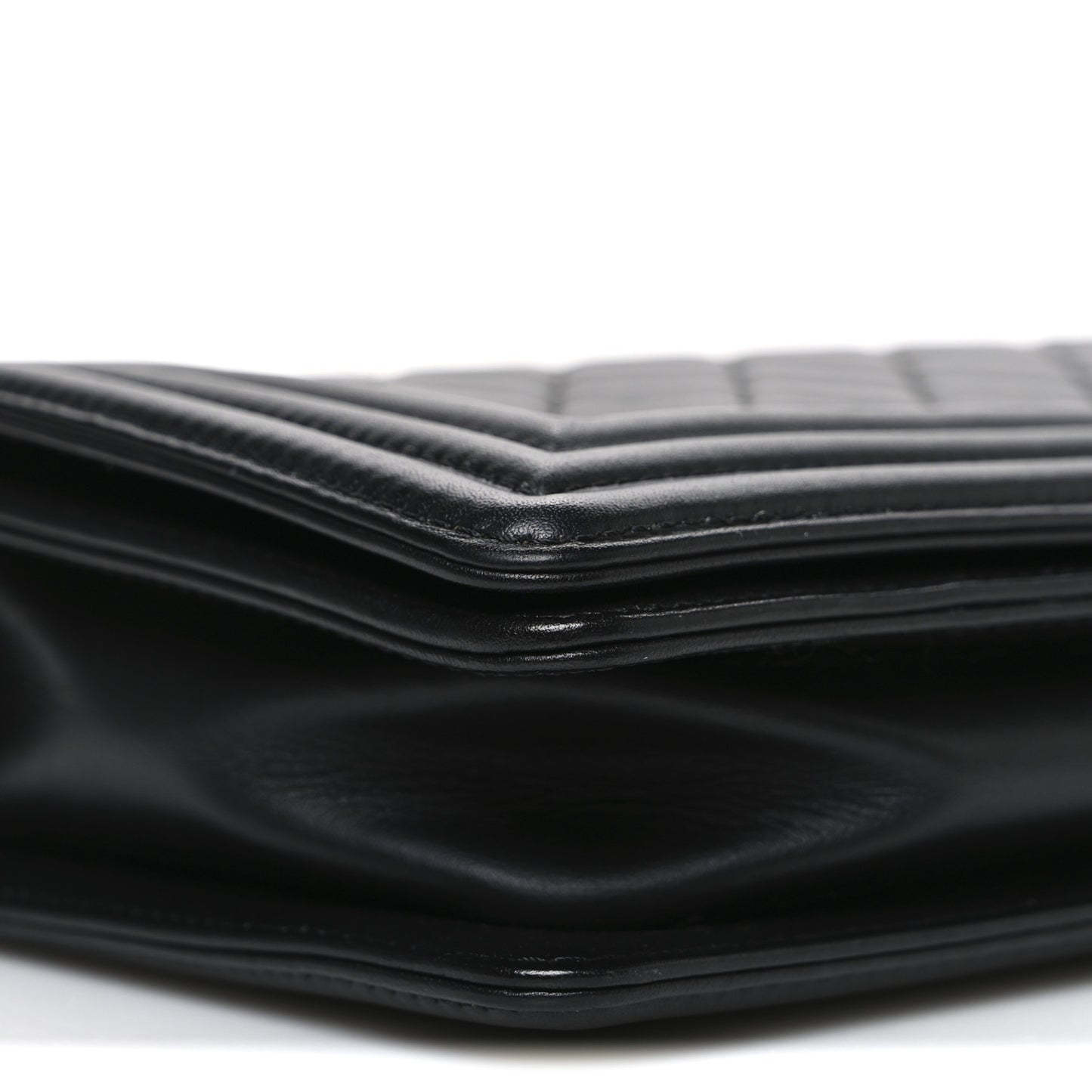 Calfskin Quilted New Medium Boy Flap So Black