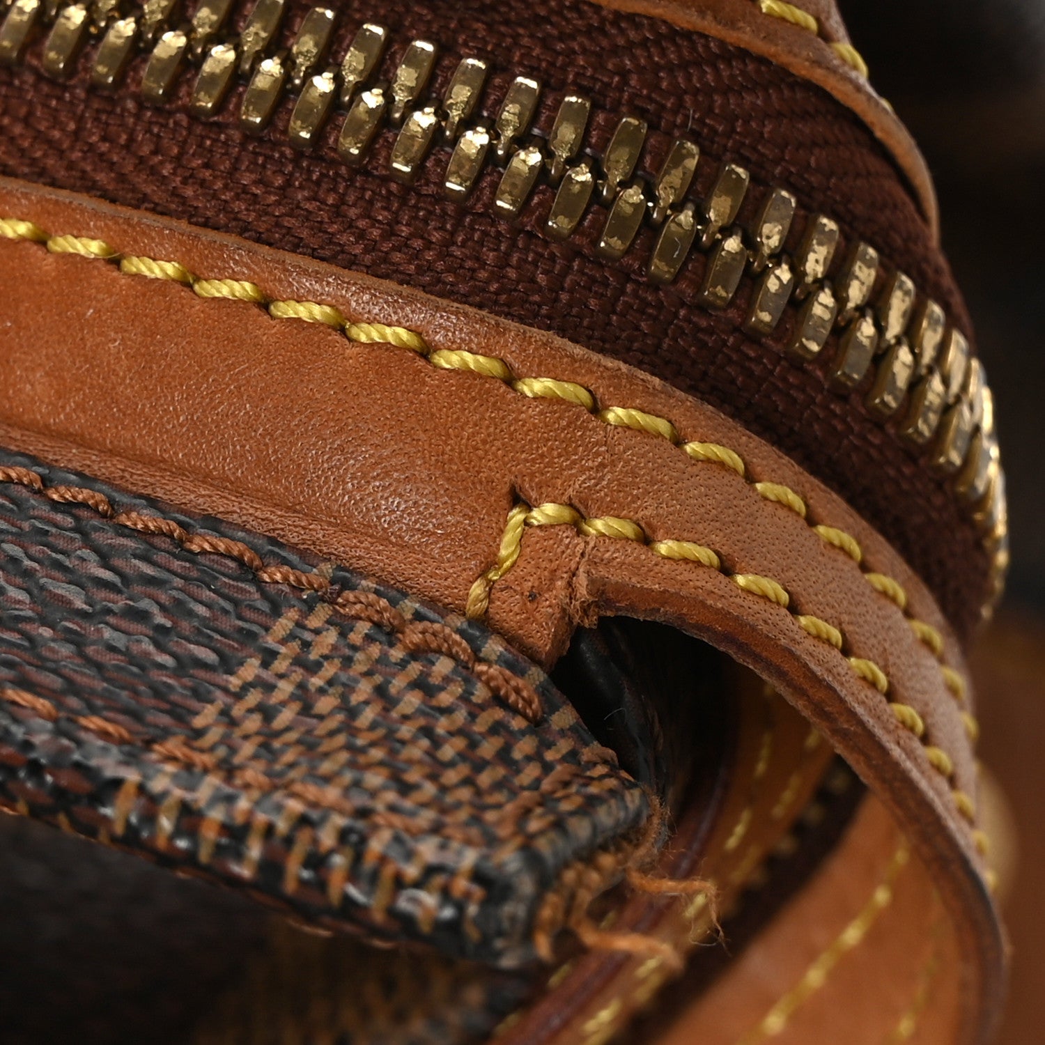 Louis Vuitton Damier Ebene Centenaire Chelsea 9 of 10