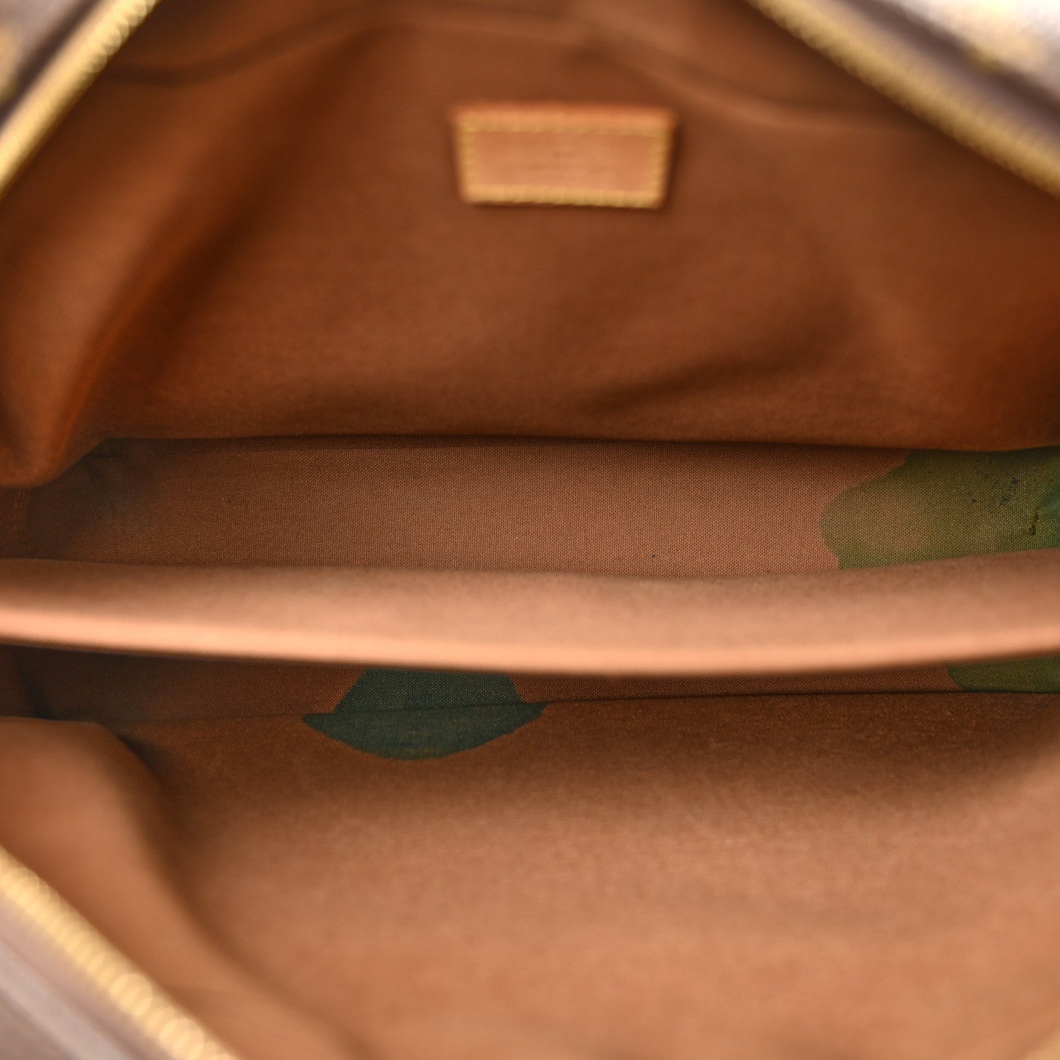 Louis Vuitton Monogram Icare Bag 4 of 14
