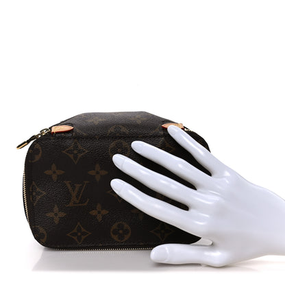 Louis Vuitton Monogram Packing Cube PM 2 of 9