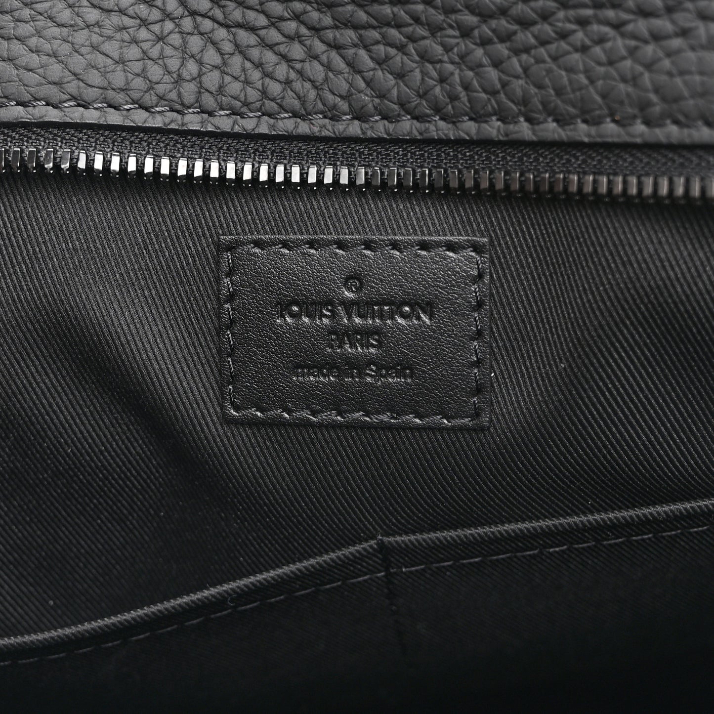 Taurillon Christopher Tote Black