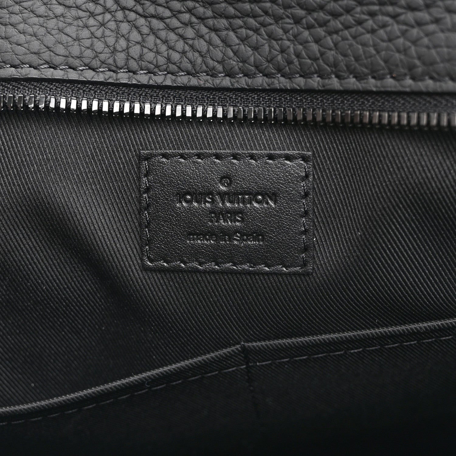 Louis Vuitton Taurillon Christopher Tote Black 6 of 9