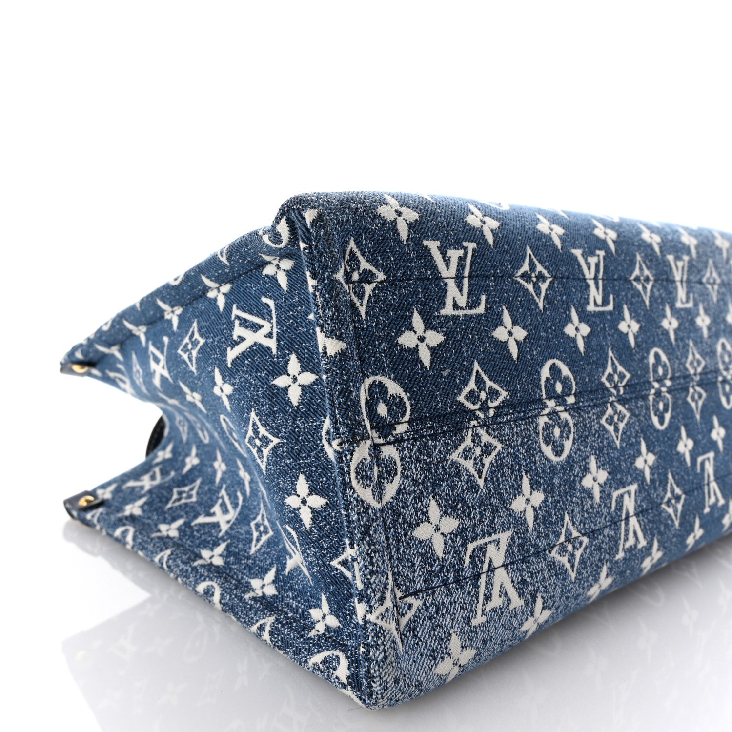 Louis Vuitton Monogram Jacquard Denim Onthego MM Bleu 8 of 9