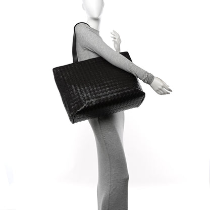 Bottega Veneta Calfskin Intrecciato Large Zipped Tote Fondant 2 of 11