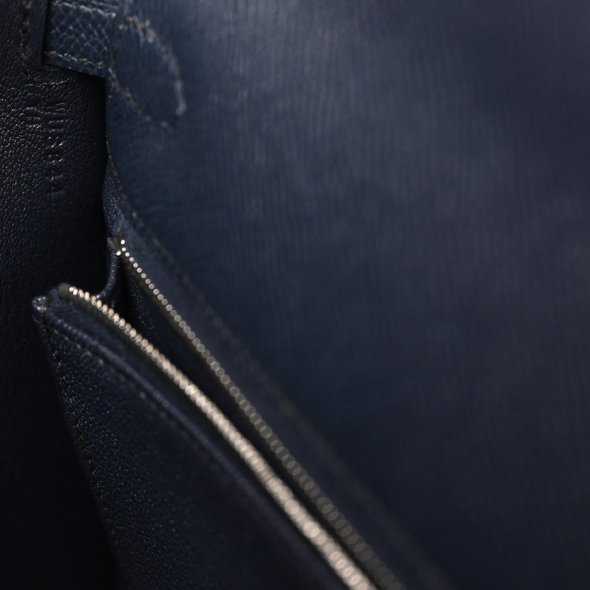 Epsom Kelly Sellier 25 Bleu Nuit