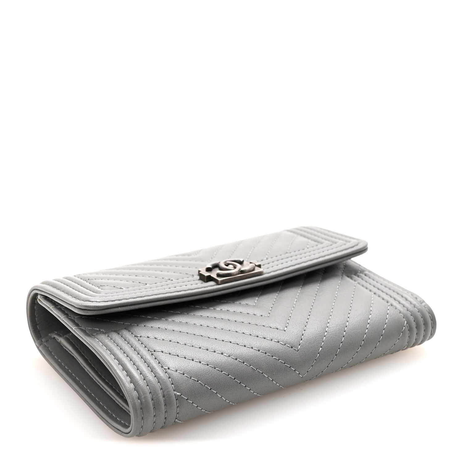 Chanel Calfskin Chevron Quilted Medium Boy Flap Wallet Grey 4 of 8