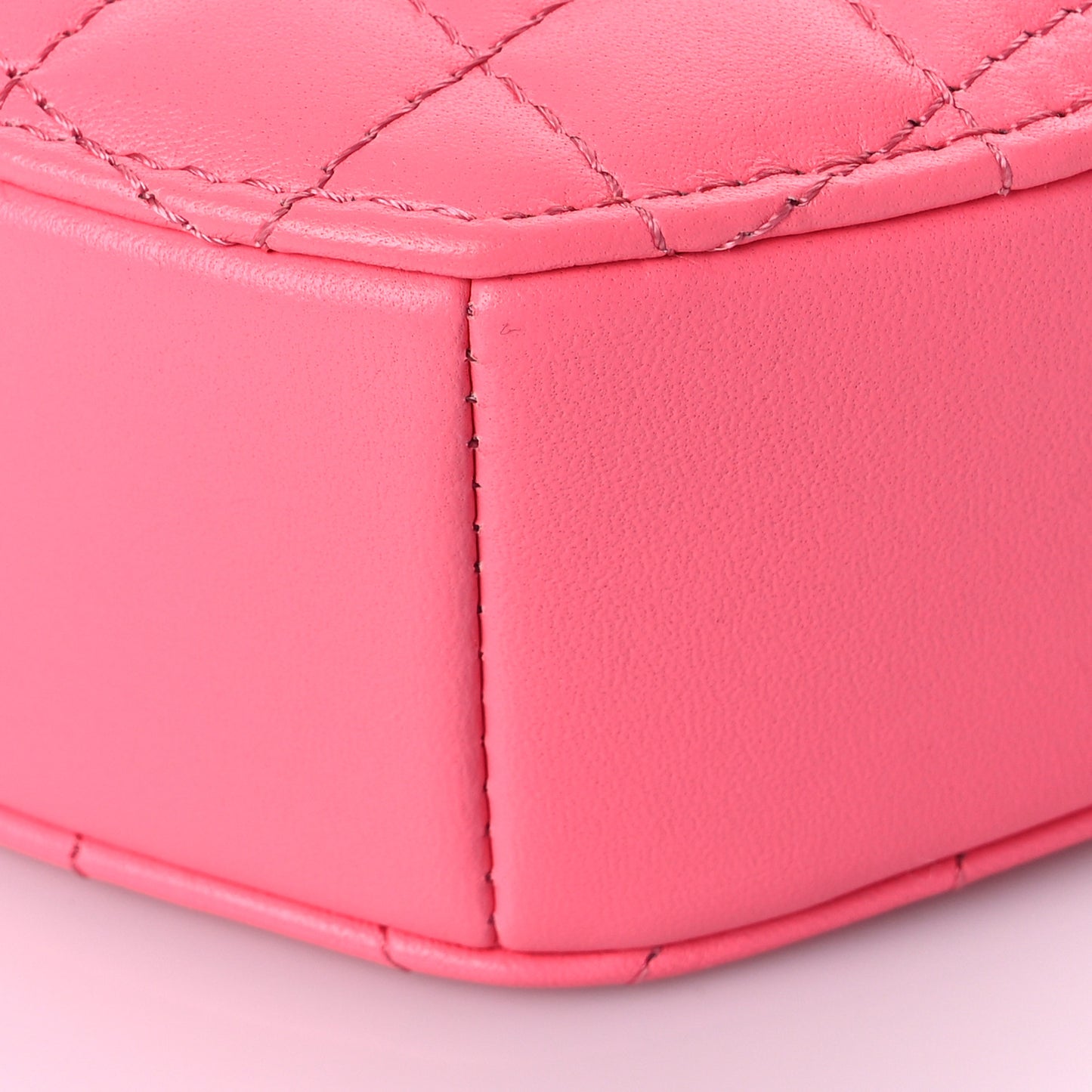Lambskin Quilted CC In Love Heart Bag Pink