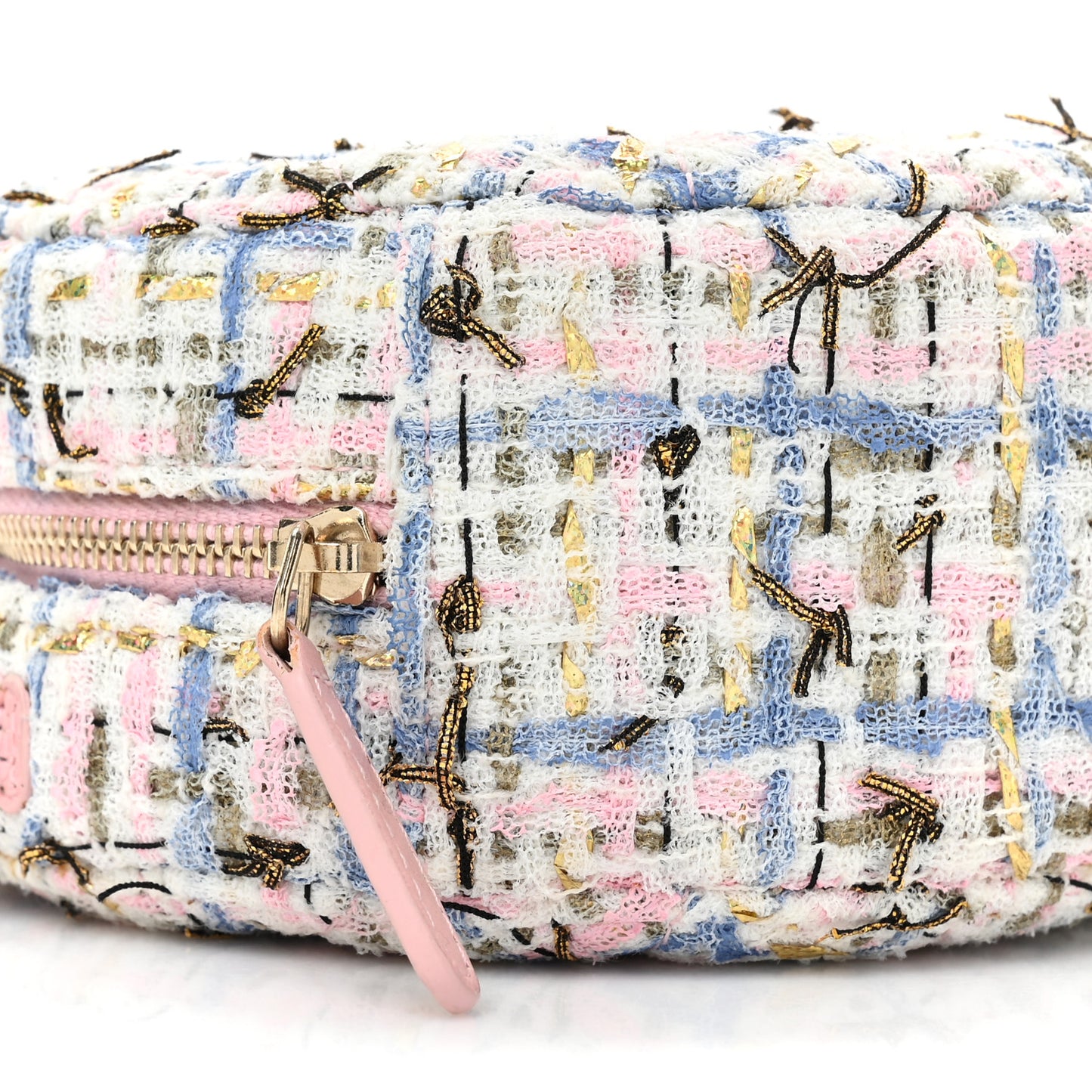 Tweed Quilted Round Clutch With Chain White Pink Multicolor