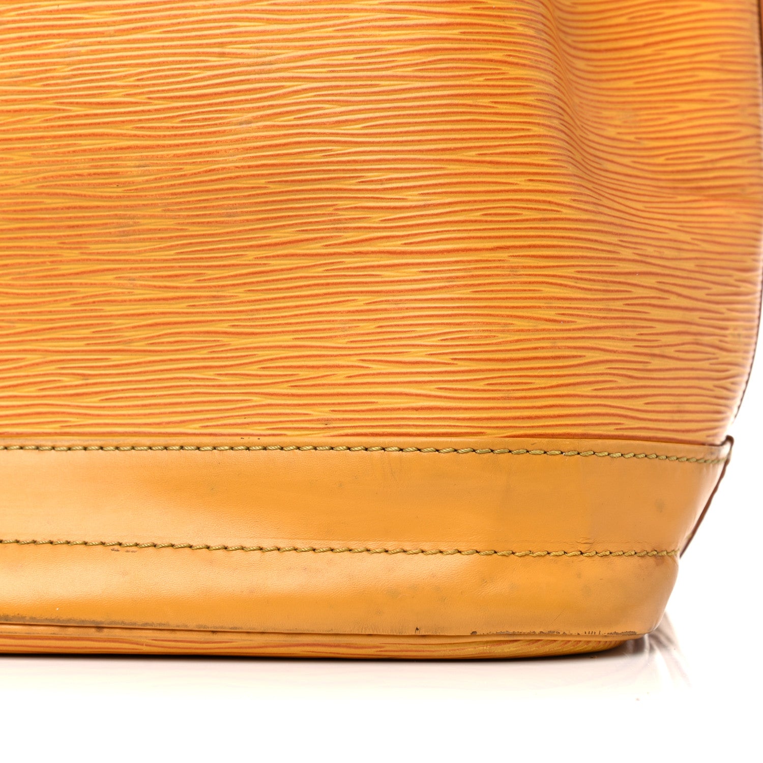 Louis Vuitton Epi Noe Tassil 15 of 45