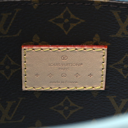 Louis Vuitton Vernis Reade PM NM Sky 6 of 9
