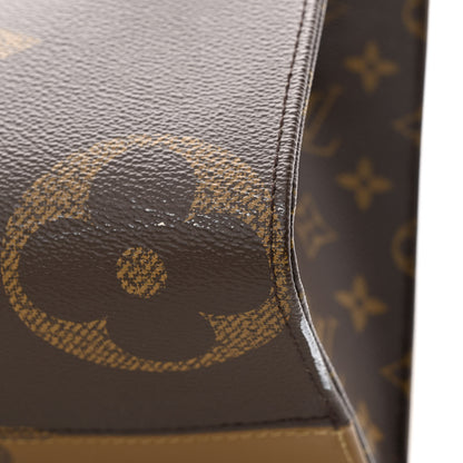 Louis Vuitton Reverse Monogram Giant Onthego MM 10 of 11