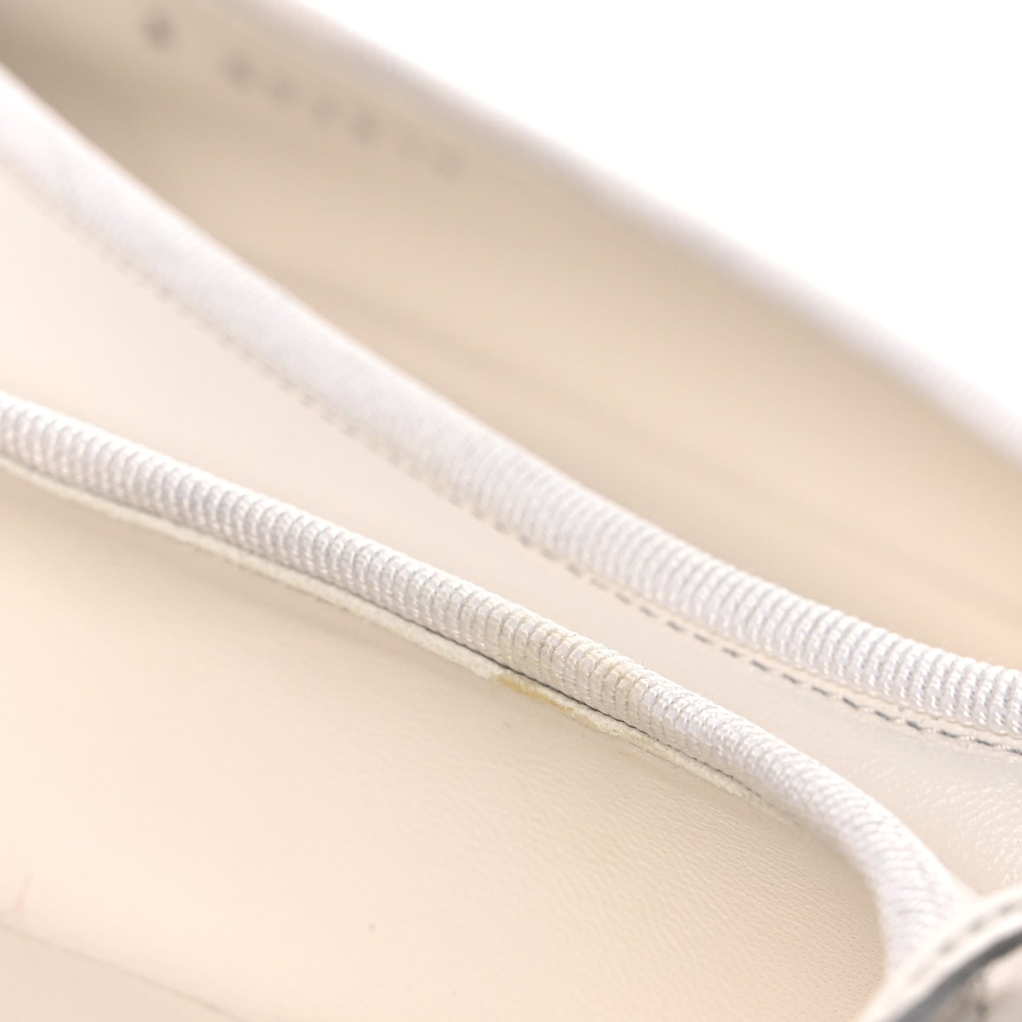 Lambskin Grosgrain Cap Toe CC Ballerina Flats 38 White Black