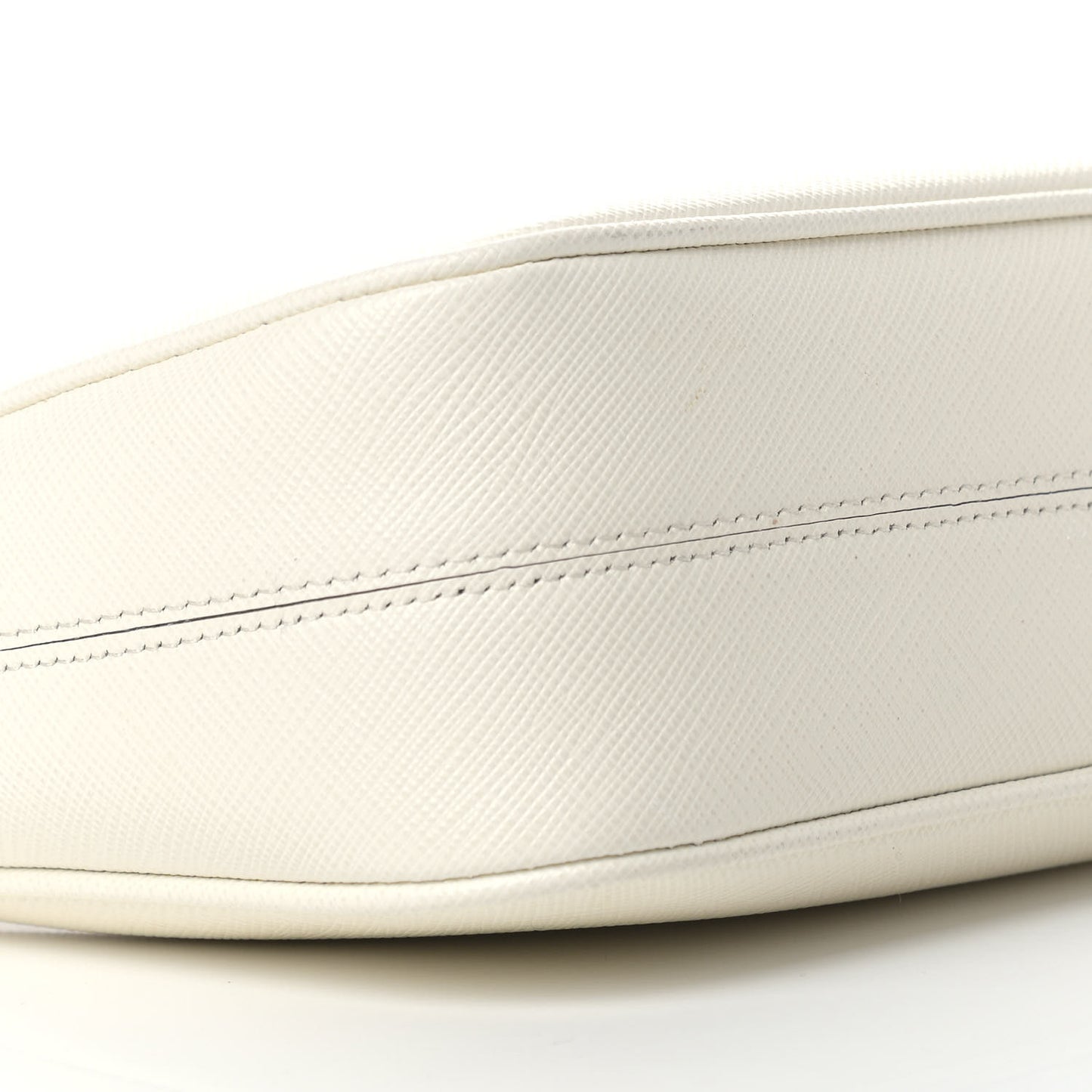 Saffiano Re-Edition 2005 Shoulder Bag White