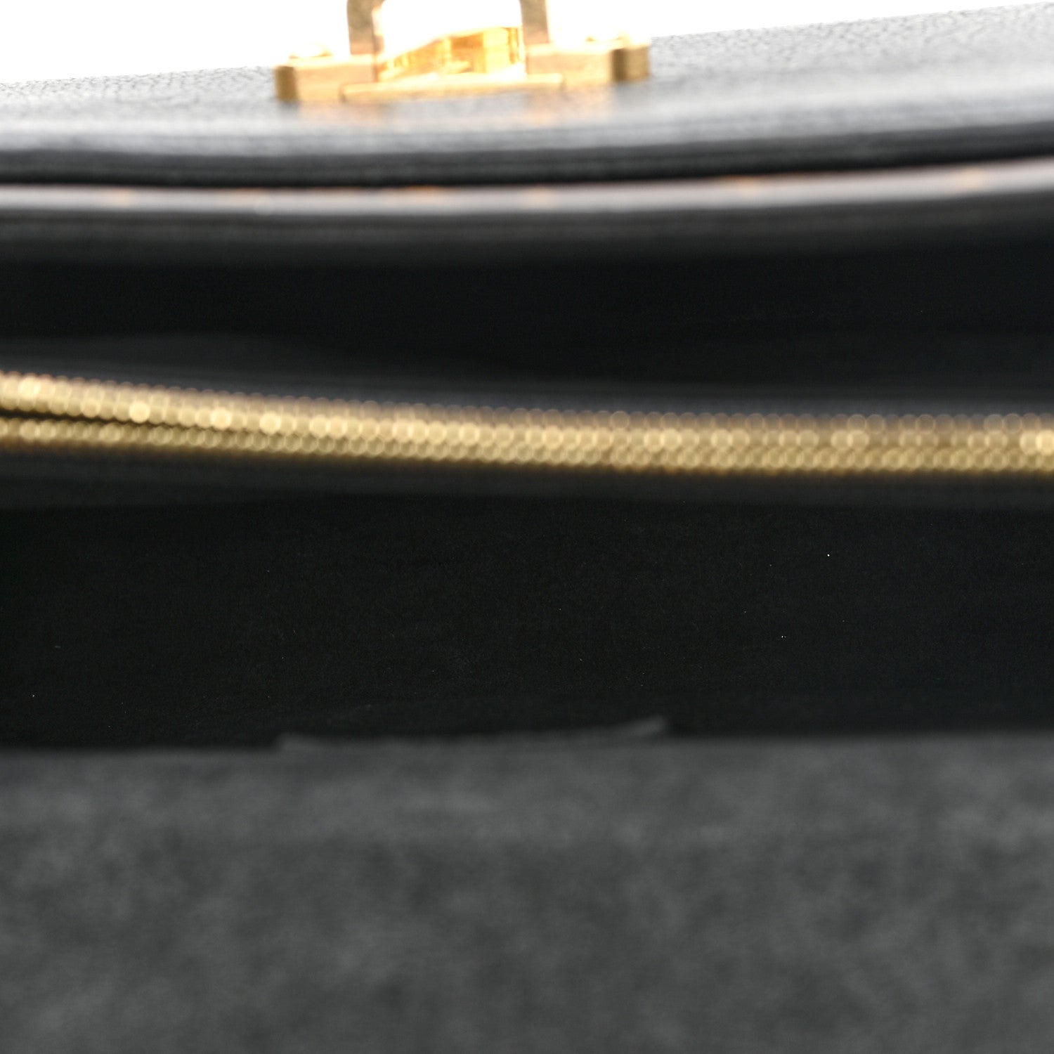 Louis Vuitton Monogram Victoire Black 5 of 9