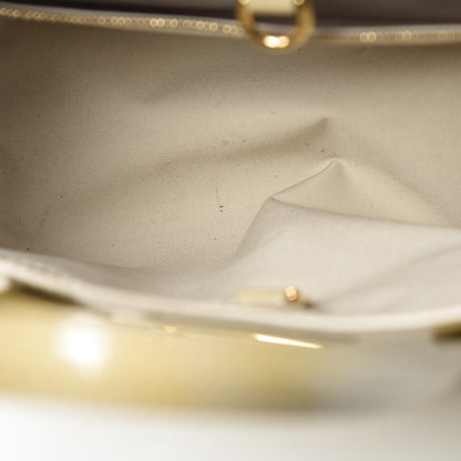 Louis Vuitton Vernis Wilshire PM Blanc Corail 9 of 13