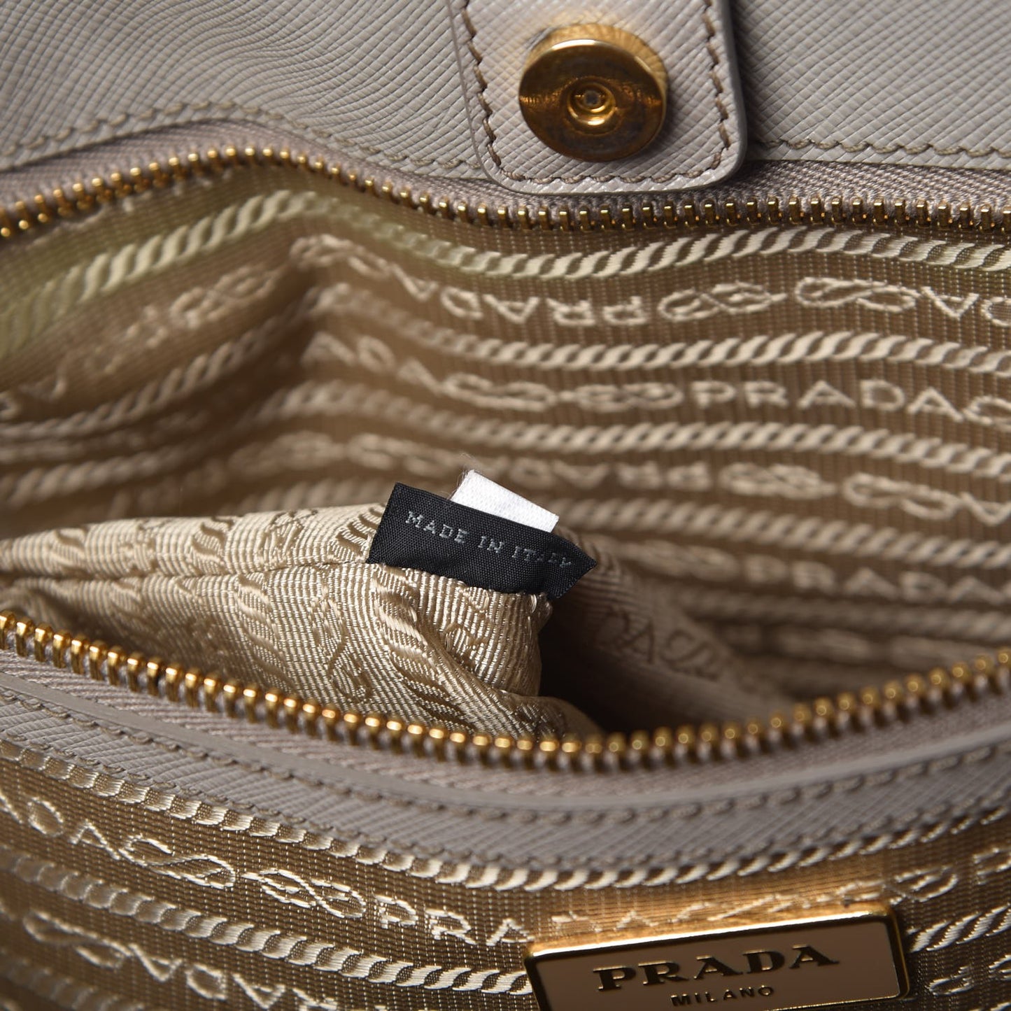 Saffiano Lux Large Tote Argilla