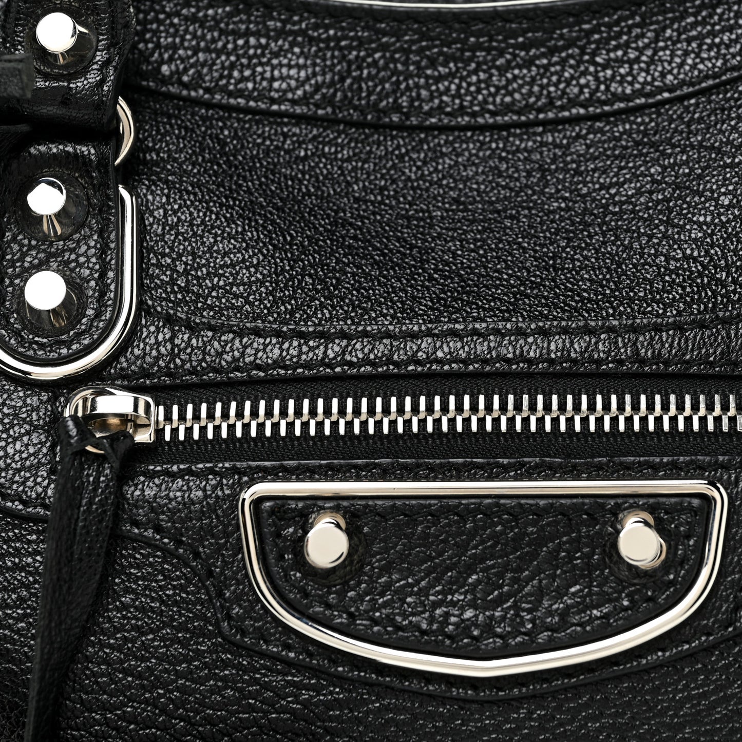 Chevre Silver Metallic Edge Hardware S City Black