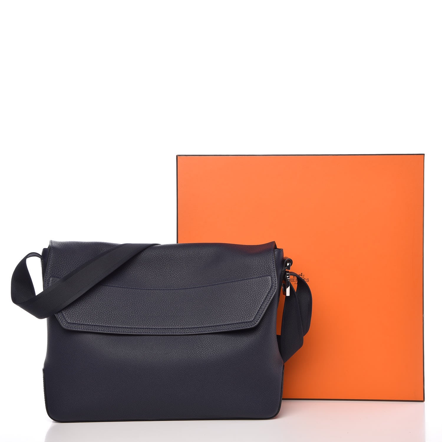 Hermes Togo CityNews Messenger Bleu Nuit Bleu Indigo 10 of 10
