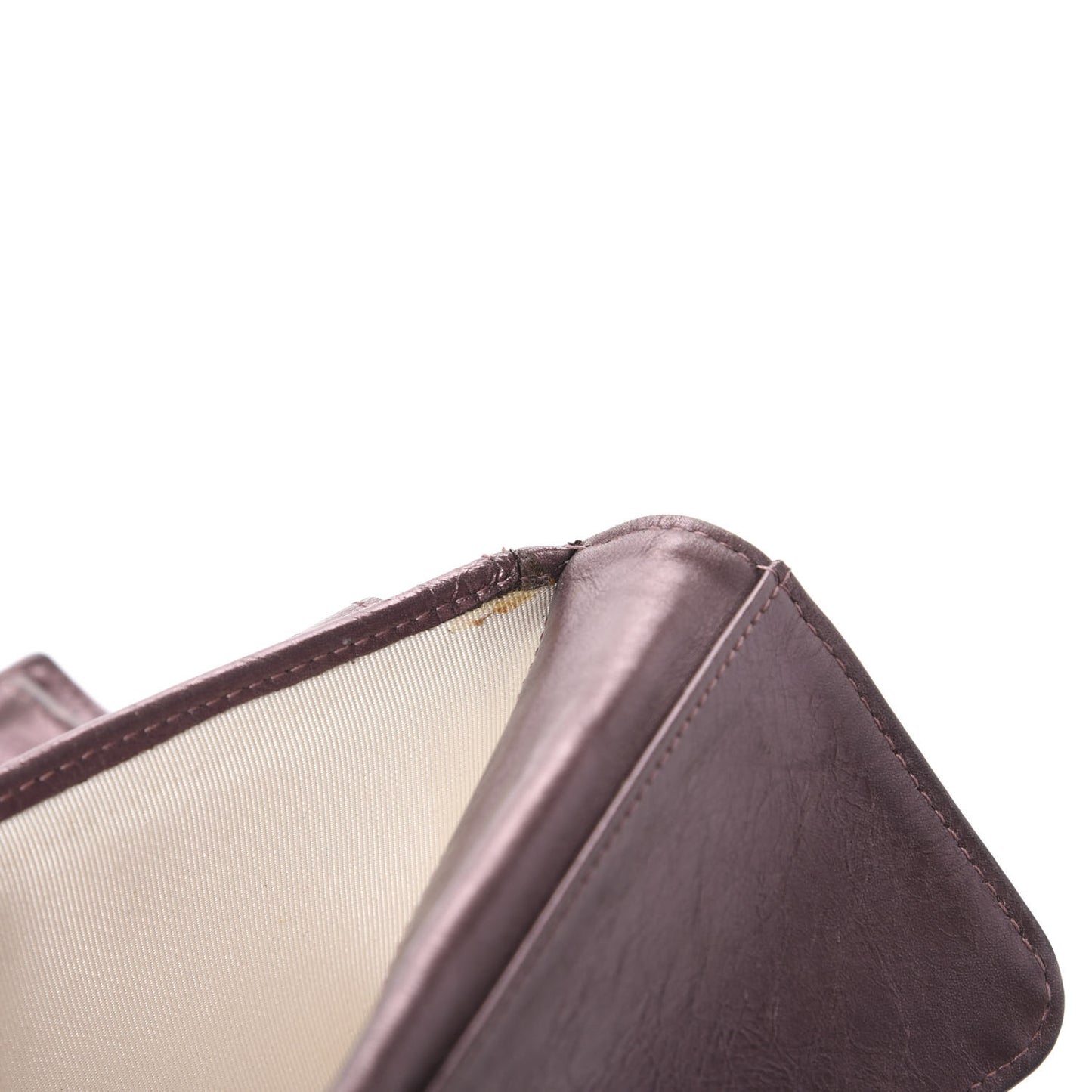 Metallic Aged Calfskin Quilted 2.55 Reissue Wallet Dark Pink