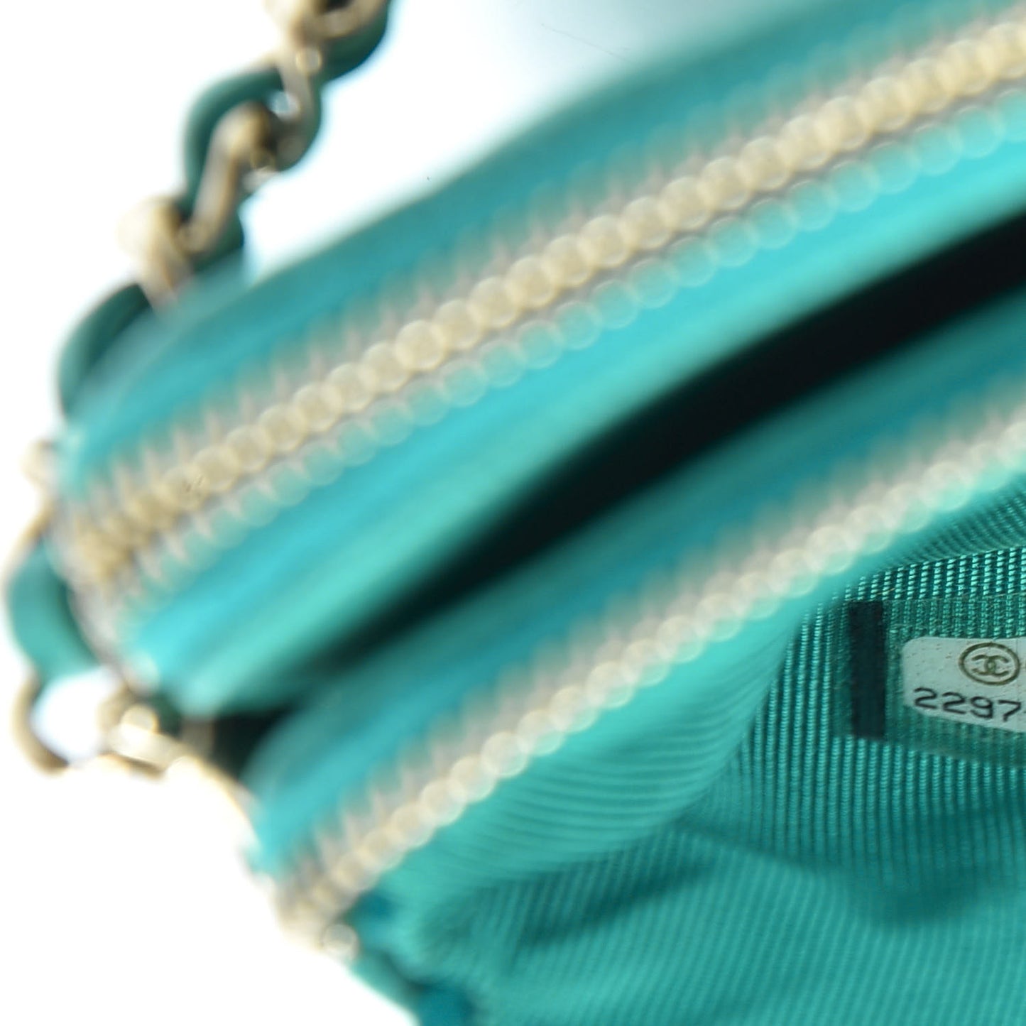 Caviar Quilted Small Clutch With Chain Turquoise