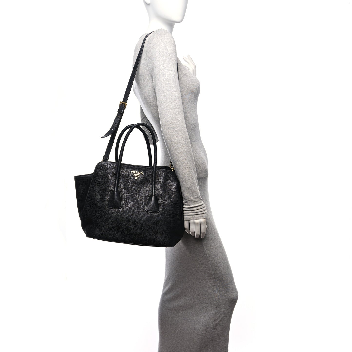 Vitello Daino Shopping Tote Black